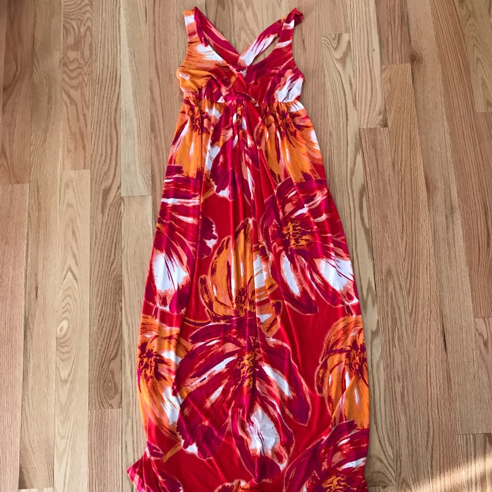 Maternity maxi dress